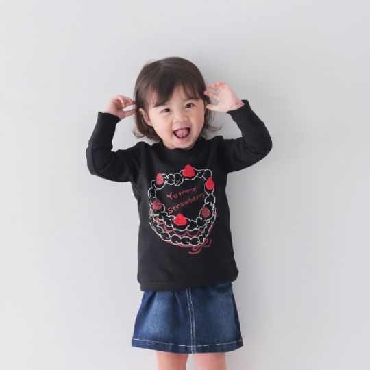 【25FW】いちごショートケーキ トレーナー / ラベンダー