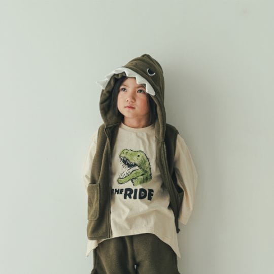 【25FW】恐竜 フリースベスト / ブラウン