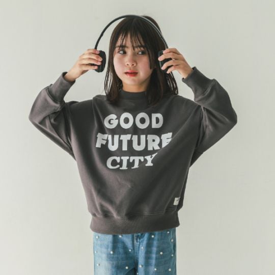 【25FW】GOOD FUTURE トレーナー / レッド