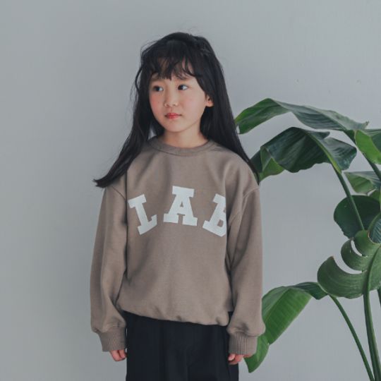 【25FW】LAB トレーナー / チャコールグレー