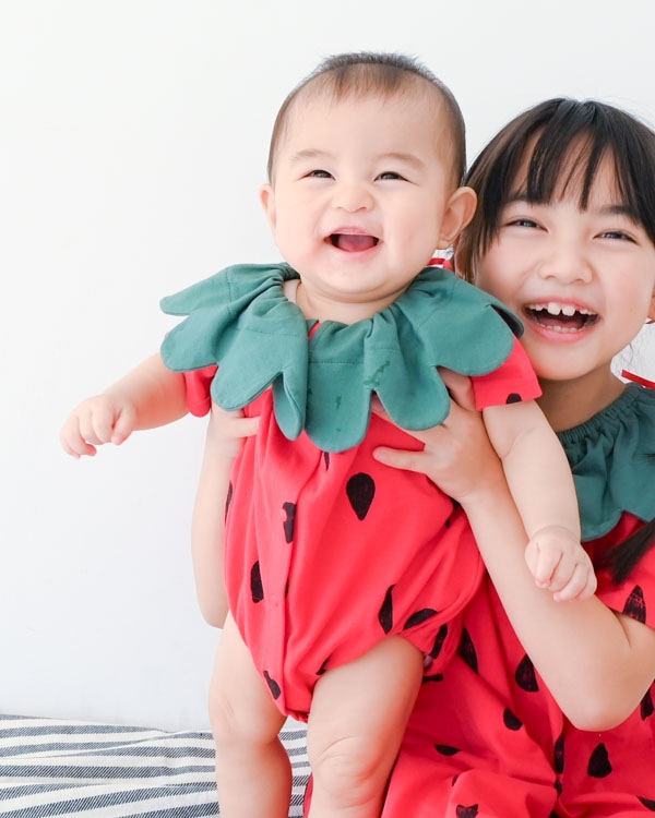 【ニコフラート】いちごロンパース / レッド