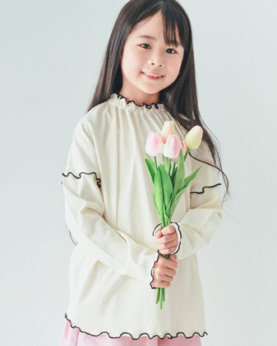 【エヌエイチティー】メローロングＴシャツ / アイボリー