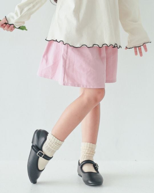 【エヌエイチティー】タックショートパンツ / アイボリー