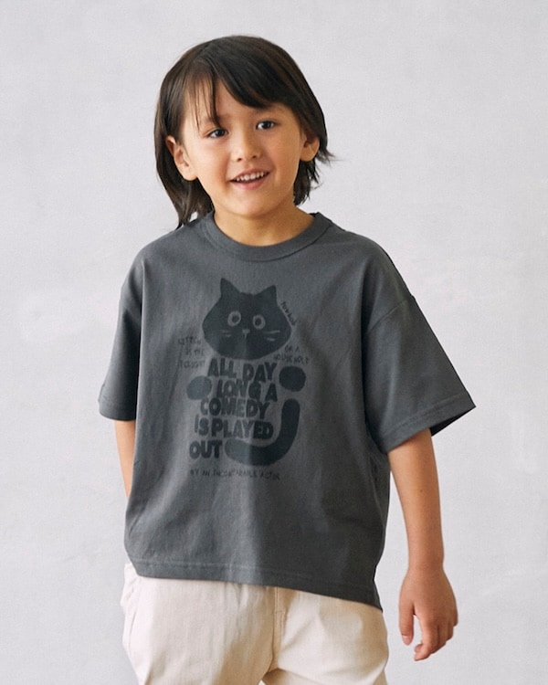 【26PS先行販売】F/B CAT Tシャツ / チャコールグレー