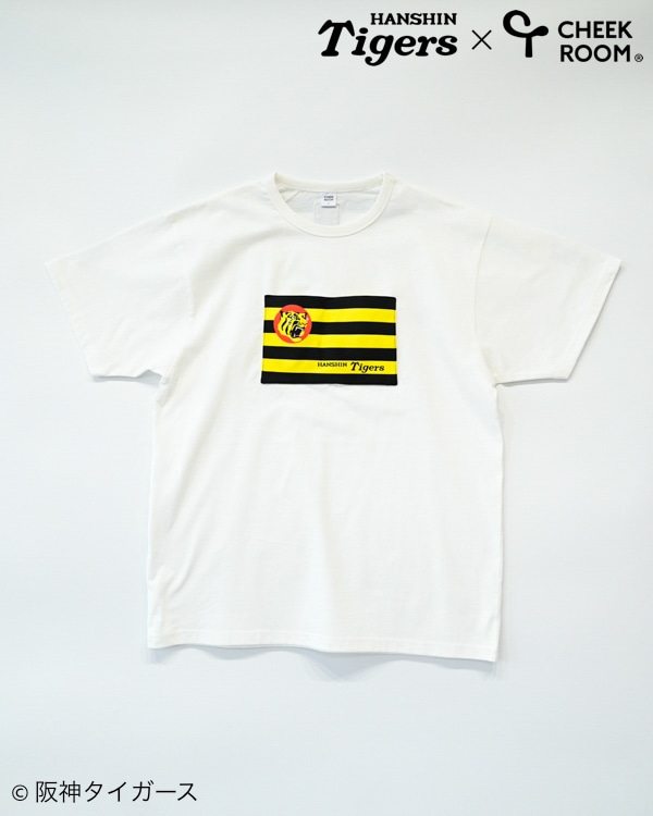 【チークルーム】阪神タイガース限定コラボ 球団旗 Tシャツ 大人 / オフホワイト