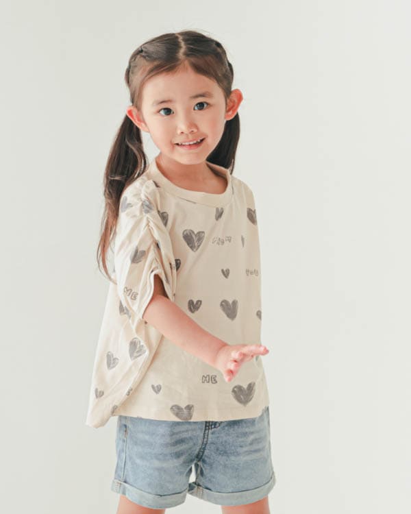 【ニコフラート】ハートギャザー Tシャツ / オフホワイト