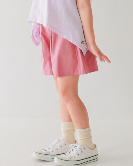 【エヌエイチティー】タック ショートパンツ / ブラック