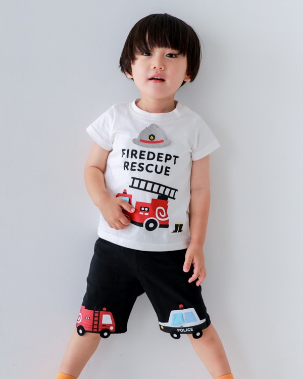 【チークルーム】消防車 Tシャツ / オフホワイト