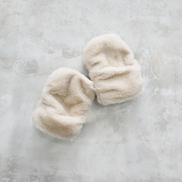 【25FW】ファー アームウォーマー / アイボリー