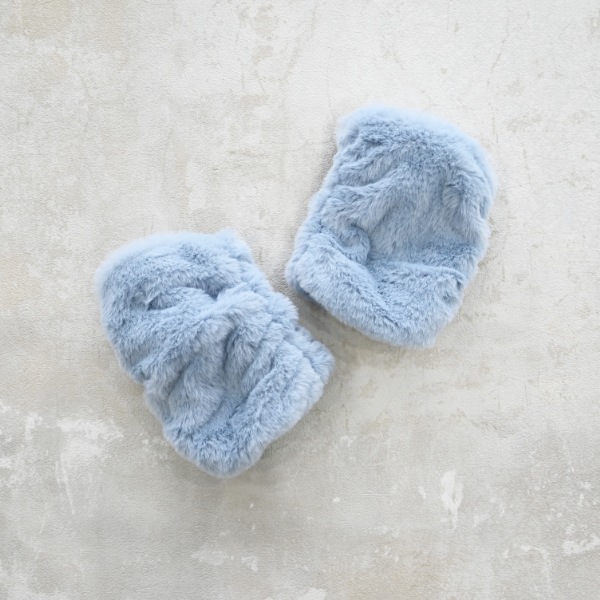 【25FW】ファー アームウォーマー / サックス