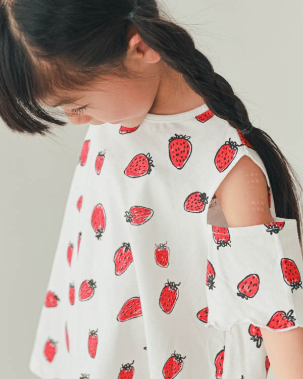 【26SS】いちごオフショルダー Tシャツ / オフホワイト