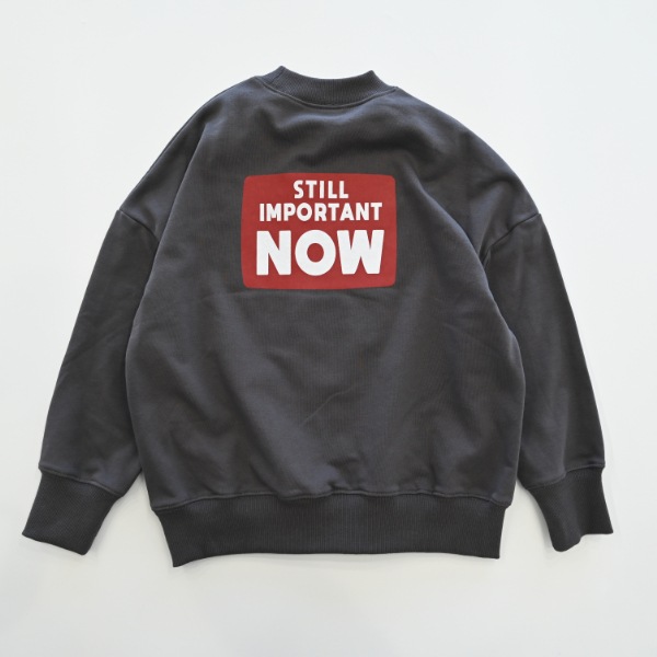 【25FW】GOOD FUTURE トレーナー / チャコールグレー