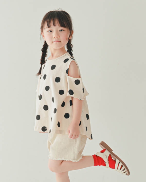 【ニコフラート】ドットオフショルダー Tシャツ / アイボリー