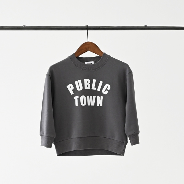 【25FW】PUBLIC トレーナー / チャコールグレー