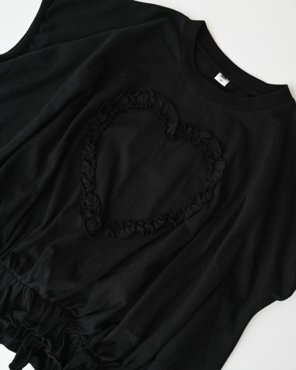 【エヌエイチティー】ハートバルーンＴシャツ / ブラック