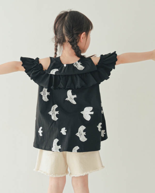【ニコフラート】オフショルダーバードフリル Tシャツ / ブラック