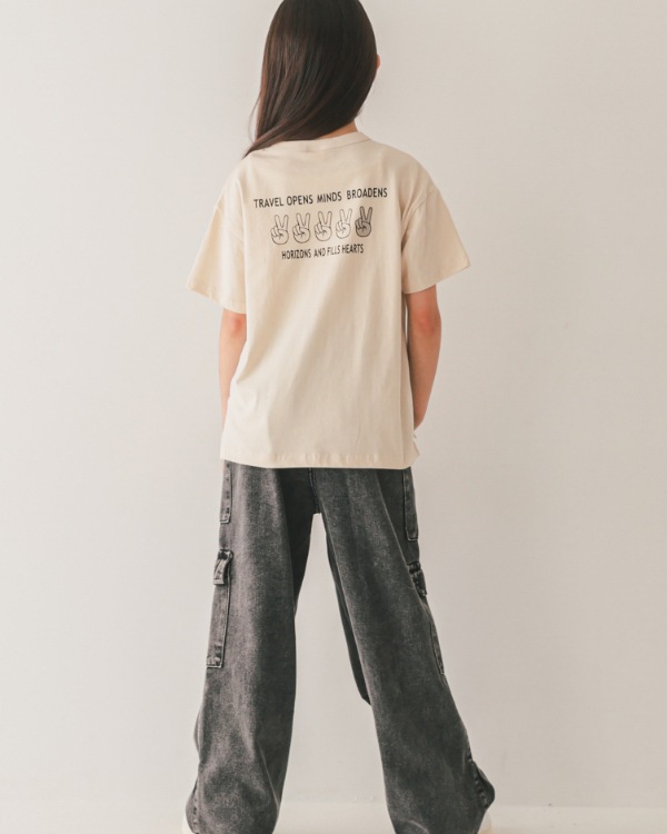 【ジーンズベー】HELLO JOURNEY Tシャツ / アイボリー