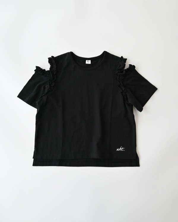【エヌエイチティー】フリルオフショルダーTシャツ / ブラック