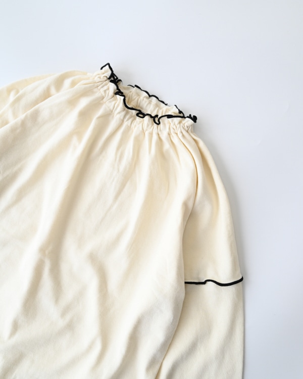 【エヌエイチティー】メローロングTシャツ / アイボリー