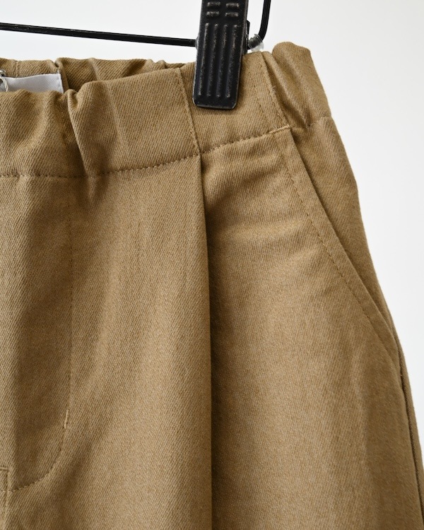 【フォブ】タックショーツ / ブラック