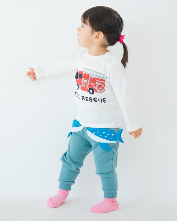 【チークルーム】消防車 ロングTシャツ / オフホワイト