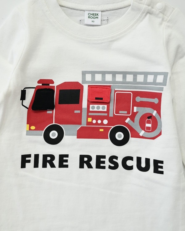 【チークルーム】消防車 ロングTシャツ / オフホワイト