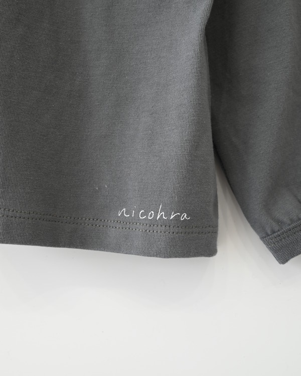 【ニコフラ】襟つき ロングTシャツ / チャコールグレー 