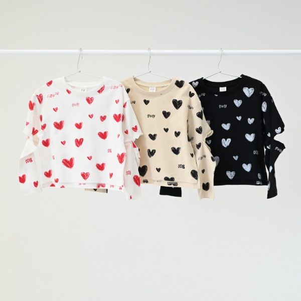 【25FW】ハート ロングＴシャツ / オフホワイト