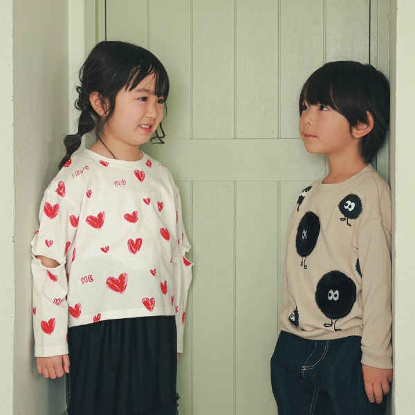 【25FW】ハート ロングＴシャツ / オフホワイト
