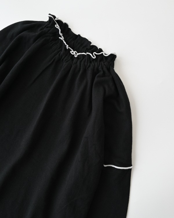 【エヌエイチティー】メローロングＴシャツ / ブラック