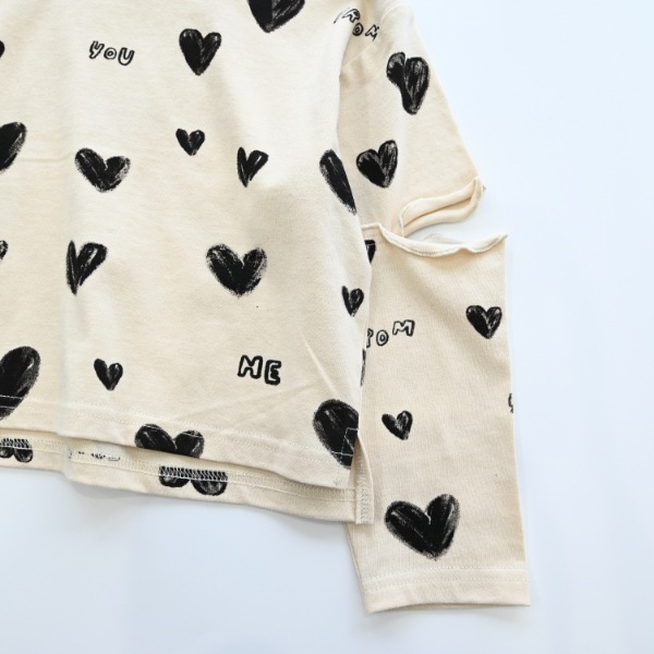 【25FW】ハート ロングＴシャツ / アイボリー
