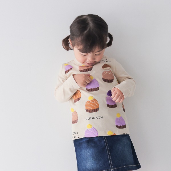【25FW】モンブラン ロングＴシャツ / アイボリー