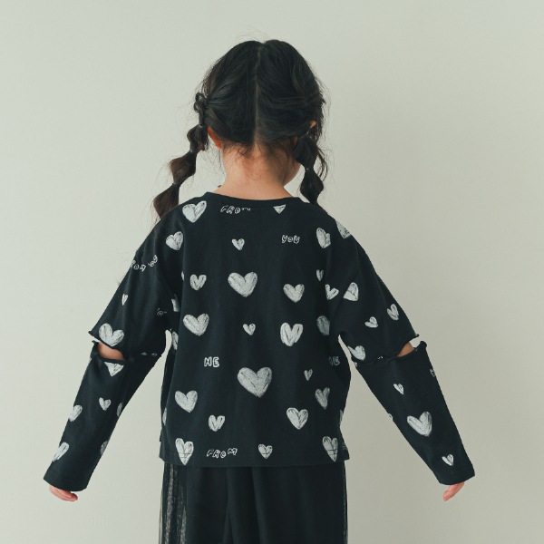 【25FW】ハート ロングＴシャツ / ブラック