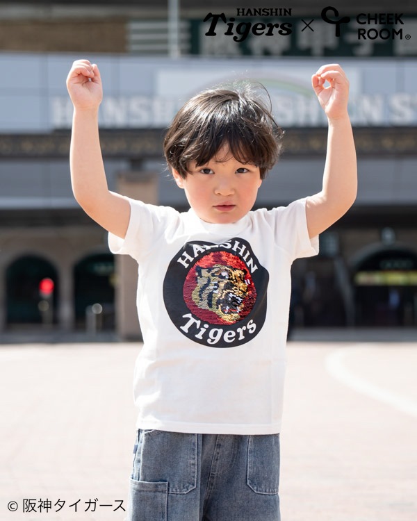 【チークルーム】阪神タイガース限定コラボ スパンコール Tシャツ / オフホワイト