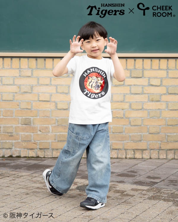 【チークルーム】阪神タイガース限定コラボ スパンコール Tシャツ / オフホワイト