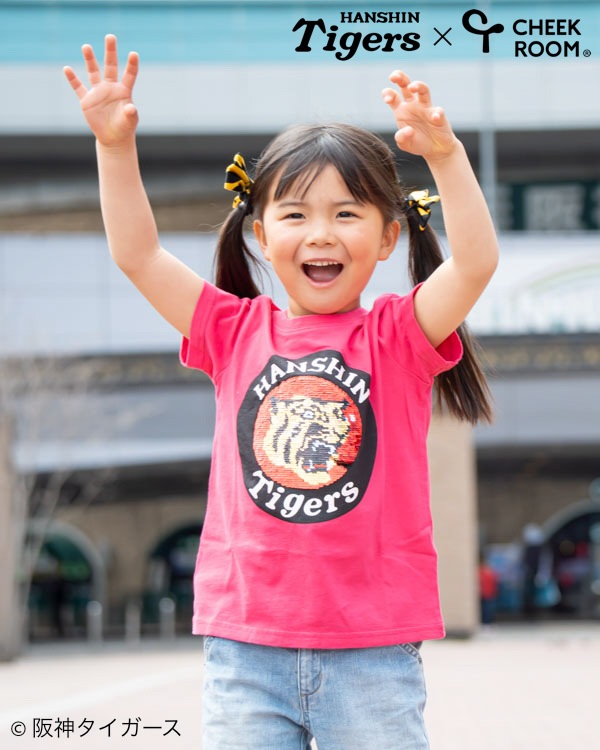 【チークルーム】阪神タイガース限定コラボ スパンコール Tシャツ / ピンク