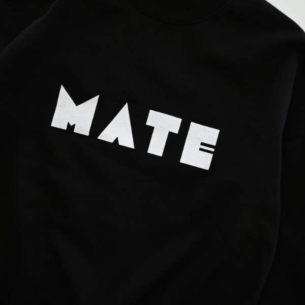 【25FW】MATE トレーナー / ブラック