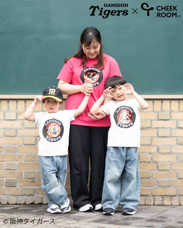 【チークルーム】阪神タイガース限定コラボ スパンコール Tシャツ 大人 / ピンク