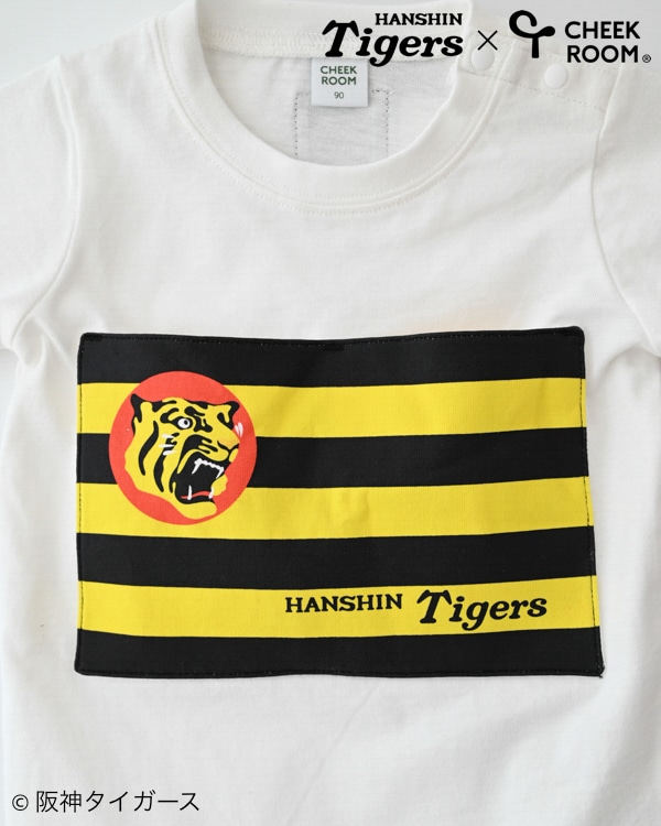 【チークルーム】阪神タイガース限定コラボ 球団旗 Tシャツ / オフホワイト