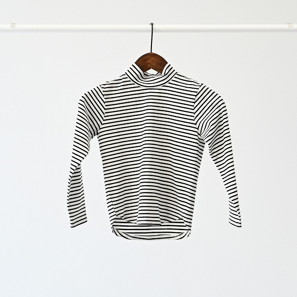 【25FW】ボーダープチハイネック L/S Tシャツ / ブラック