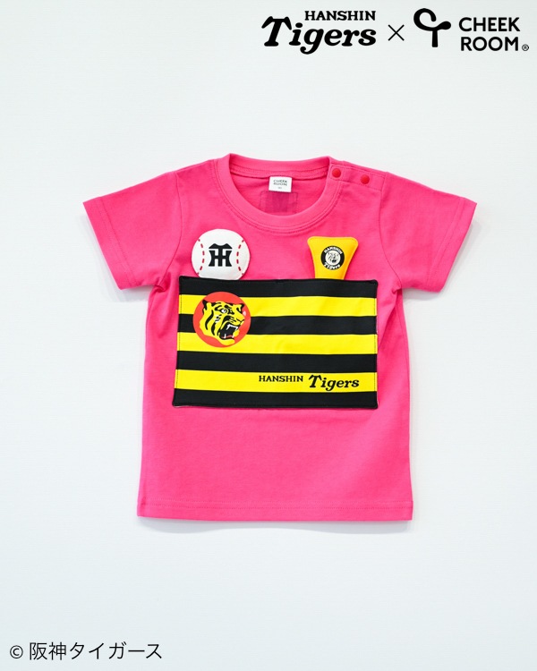 【チークルーム】阪神タイガース限定コラボ 球団旗 Tシャツ / ピンク