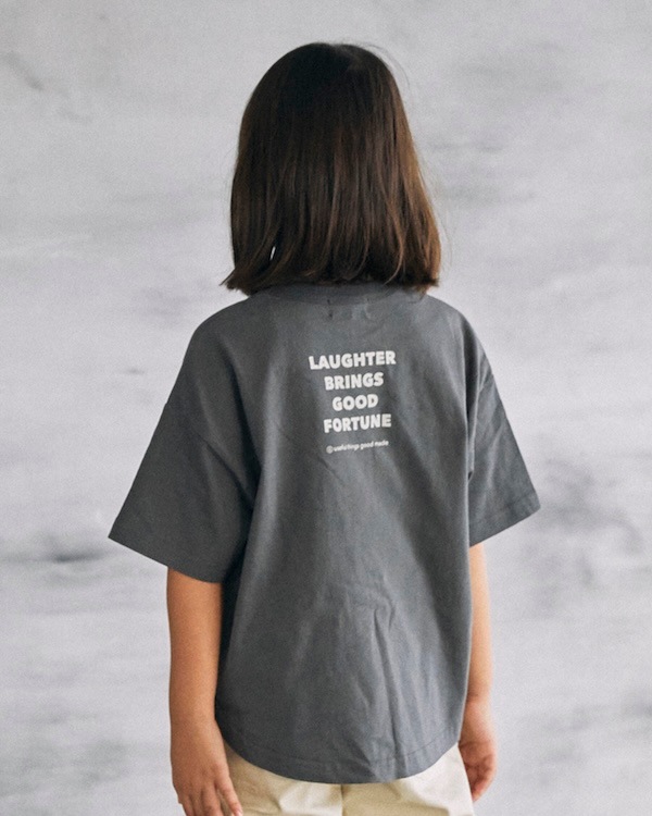 【ジェネレーター】LAUGHT Tシャツ / チャコールグレー