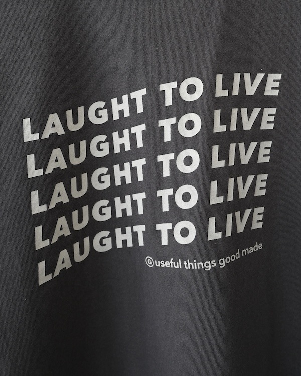 【ジェネレーター】LAUGHT Tシャツ / サンド