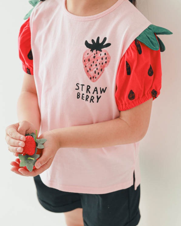 【ニコフラート】いちご袖Ｔシャツ / ピンク