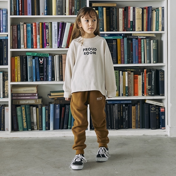 【25FW】PROUDROOM トレーナー / アイボリー
