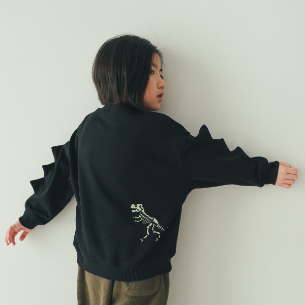 【25FW】恐竜トゲトゲ トレーナー / ブラック