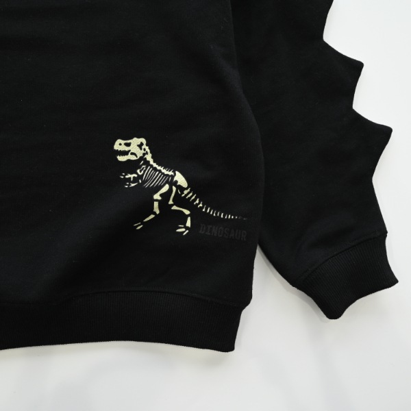 【25FW】恐竜トゲトゲ トレーナー / ブラック