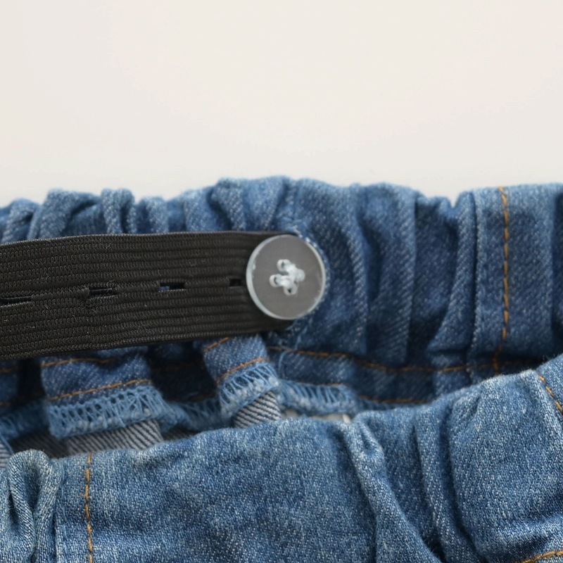 【定番】テーパードスリムデニムパンツ