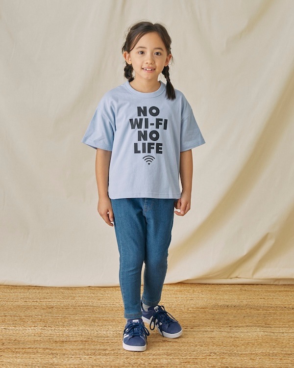 【定番】テーパードスリムデニムパンツ