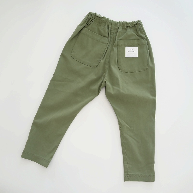 【定番】テーパードスリムパンツ